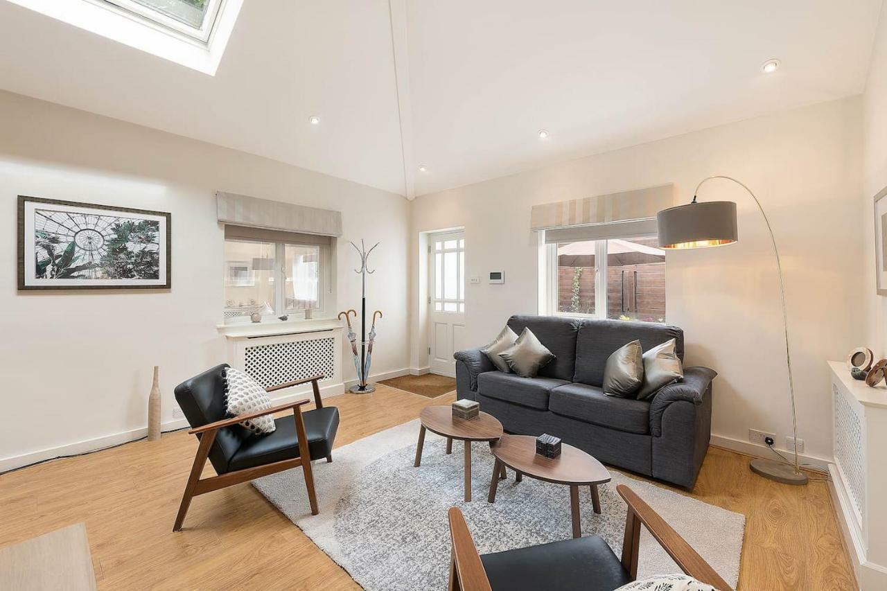 Вілла Beautiful West London House Екстер'єр фото