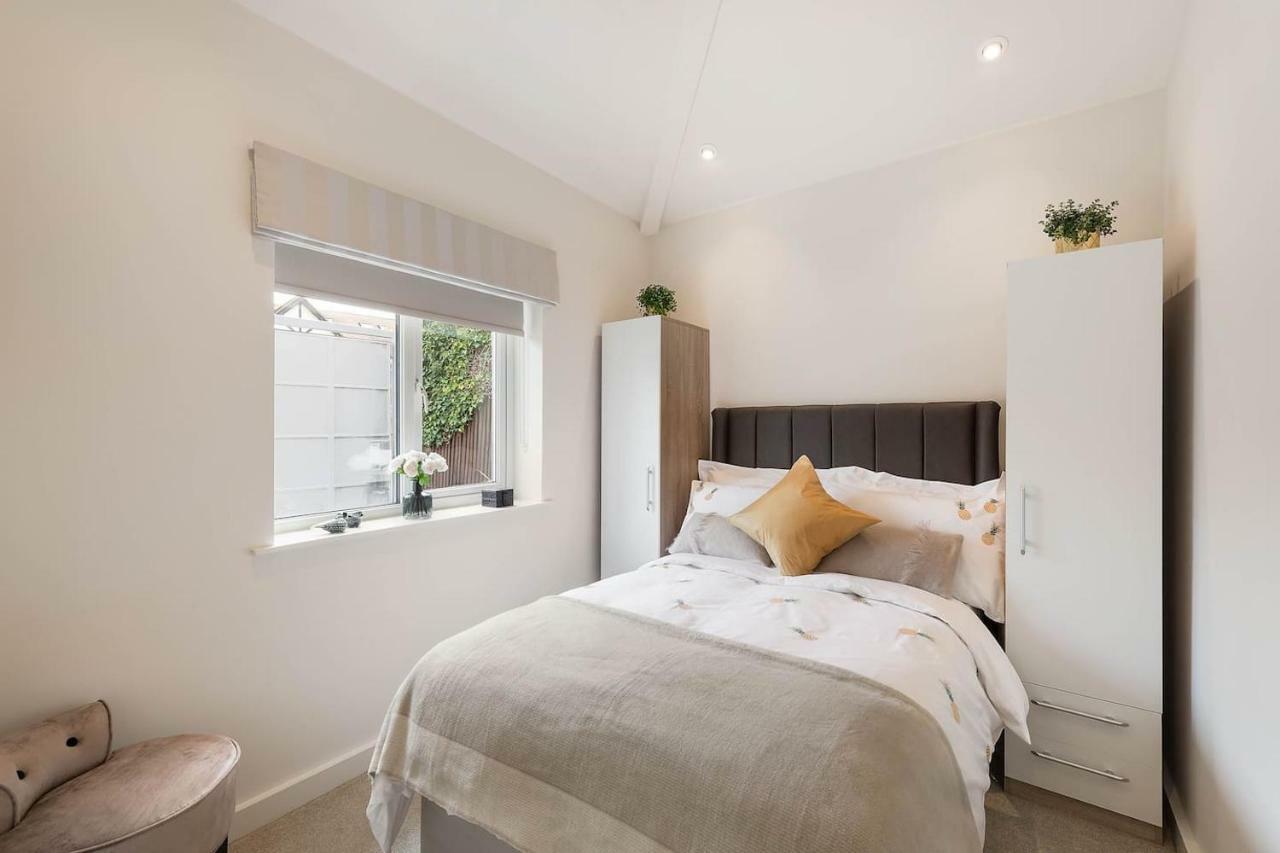Вілла Beautiful West London House Екстер'єр фото